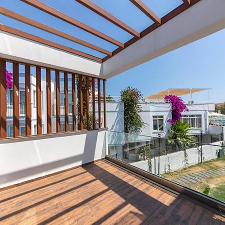 Modern Apartment Near Beach With Central Location In Bodrum * Gumbet